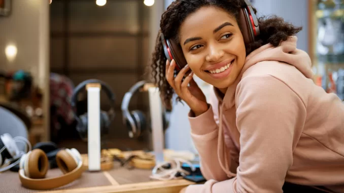 Choosing the right headphones can take time and effort. This guide will cover the essential factors, like noise-canceling and wireless connectivity.