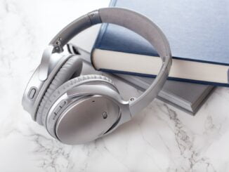 Navigating Spotify's Library: Find out how easy it is to search and discover a vast range of audio books on Spotify, right at your fingertips